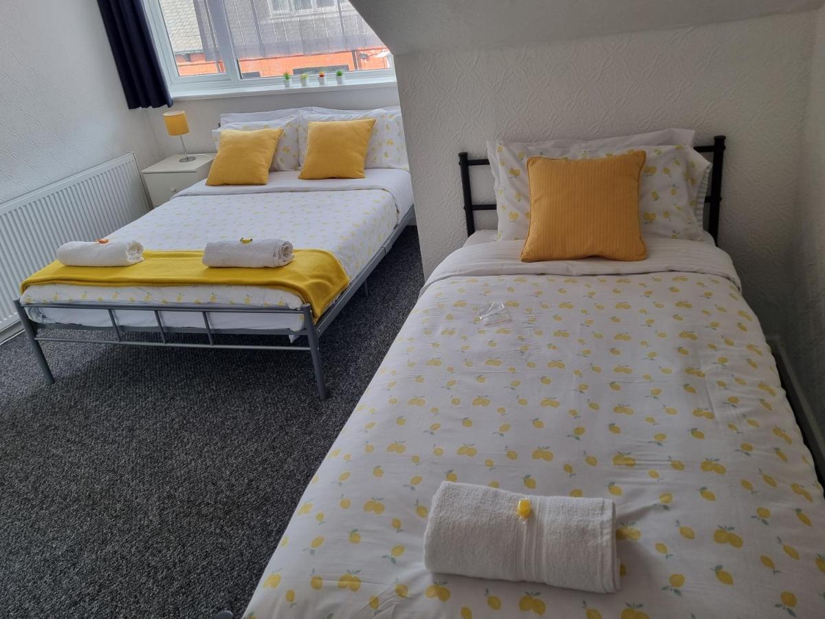 Your Home Away From Home. Leeds  Bagian luar foto